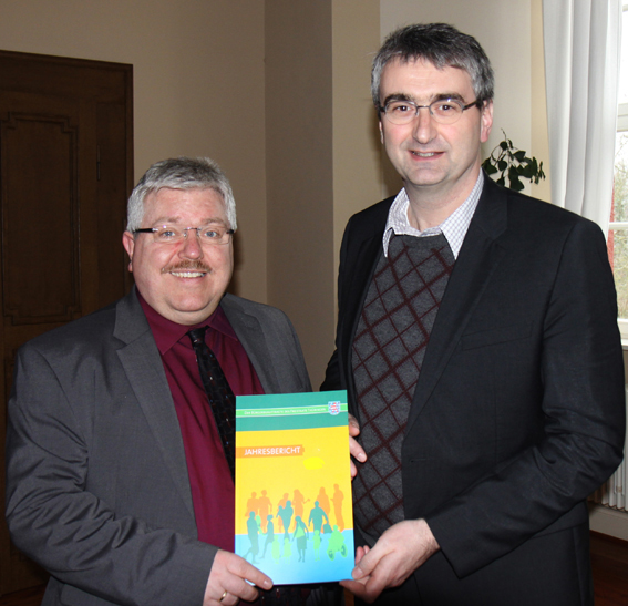 Dr. Kurt Herzberg mit Landrat Marko Wolfram © Landratsamt Saalfeld-Rudolstadt